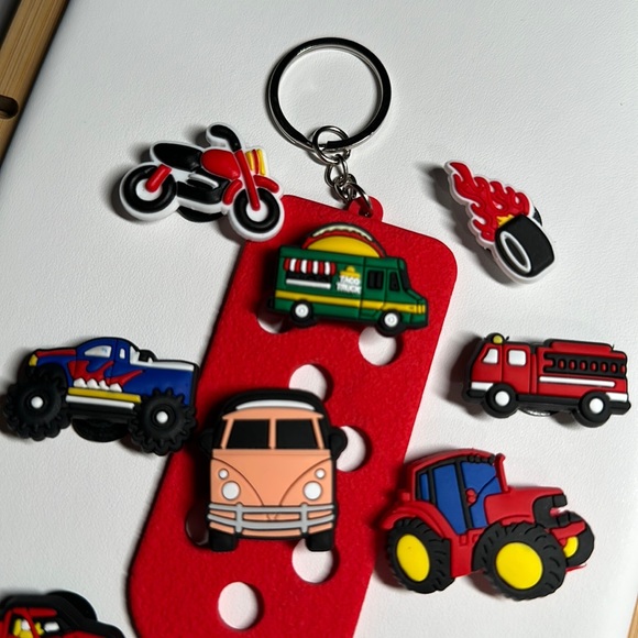 Croc Charms Transportation Selection - #125 - Picture 3 of 3